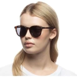 Le Specs   Bandwagon Matte Tort/Smoke Polarised Lenses -Fashion Sunglasses Store Le Specs Bandwagon Matte Tort Sunglasses Face Angle result 66283.1690437440.1280.1280