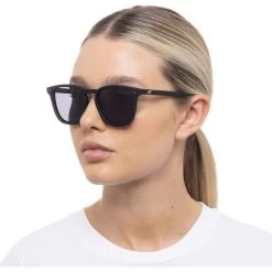 Le Specs   No Biggie Black Rubber/Smoke Polarised Lenses -Fashion Sunglasses Store No Biggie Black Rubber Sunglasses Face Angle result 84684.1690934908.1280.1280