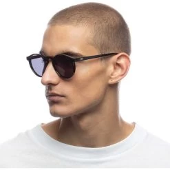 Le Specs   Teen Spirit Deux Black/Smoke Lenses -Fashion Sunglasses Store Teen Spirit Deux Black Sunglasses Face Angle result 10623.1690952879.1280.1280